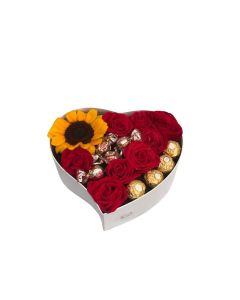 Corazón Pequeño 8 Rosas 1 Girasol 4 Torontos 4 Bombones
